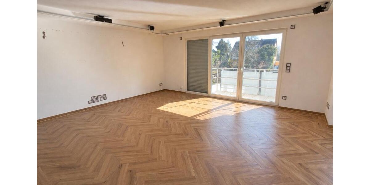 Etagenwohnung Frankfurt am Main Rödelheim - 3 Zimmer, 82 m&sup2;, 1.400&euro; | Angebot:25367135