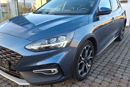 Ford Focus 69.500 km 13.500 &euro; Kleinostheim 63801
