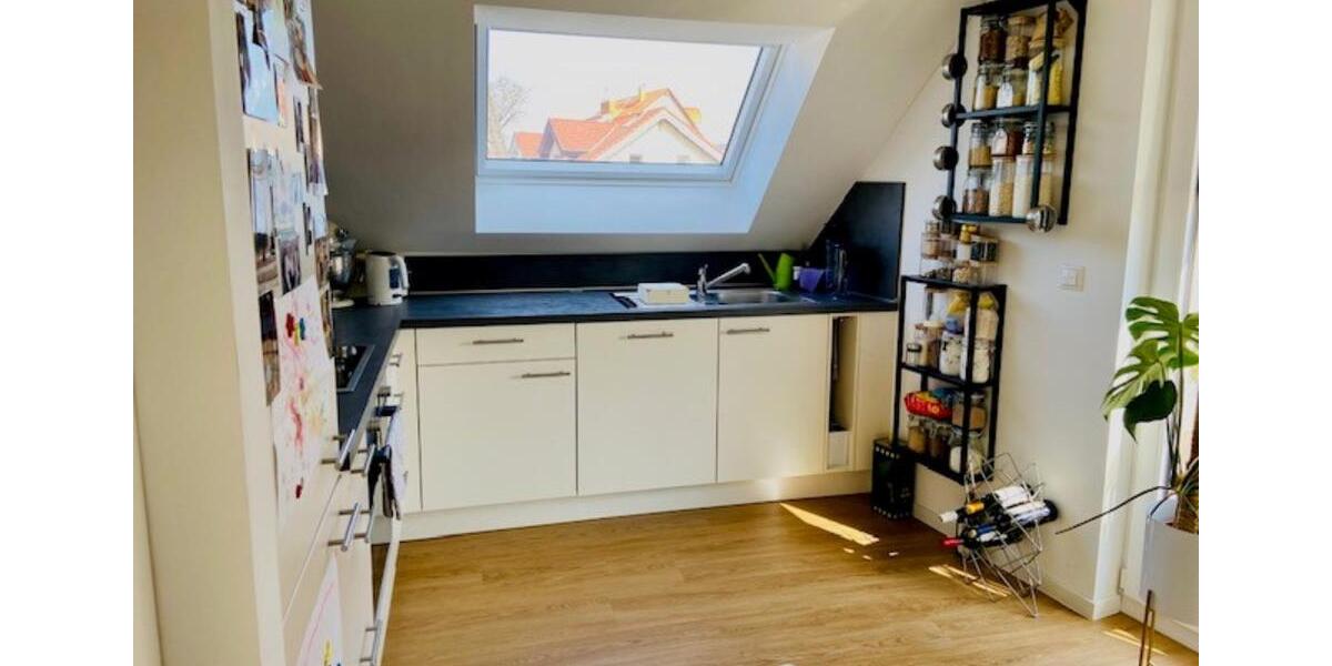 Dachgeschoßwohnung Frankfurt am Main Ginnheim - 2 Zimmer, 57 m&sup2;, 1.165&euro; | Angebot:25648822