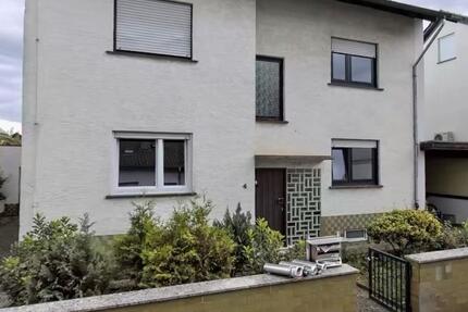 Haus Münster (Hessen) - 8 Zimmer, 222 m&sup2;, 700.000&euro; | Angebot:26021583