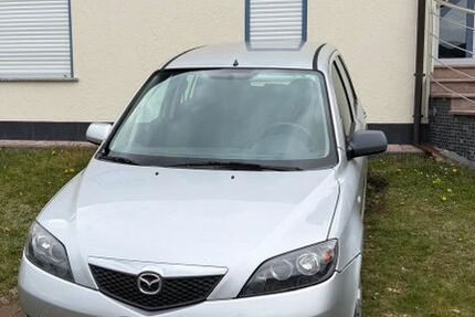 Mazda 2 128.521 km 600 &euro; Blankenbach 63825