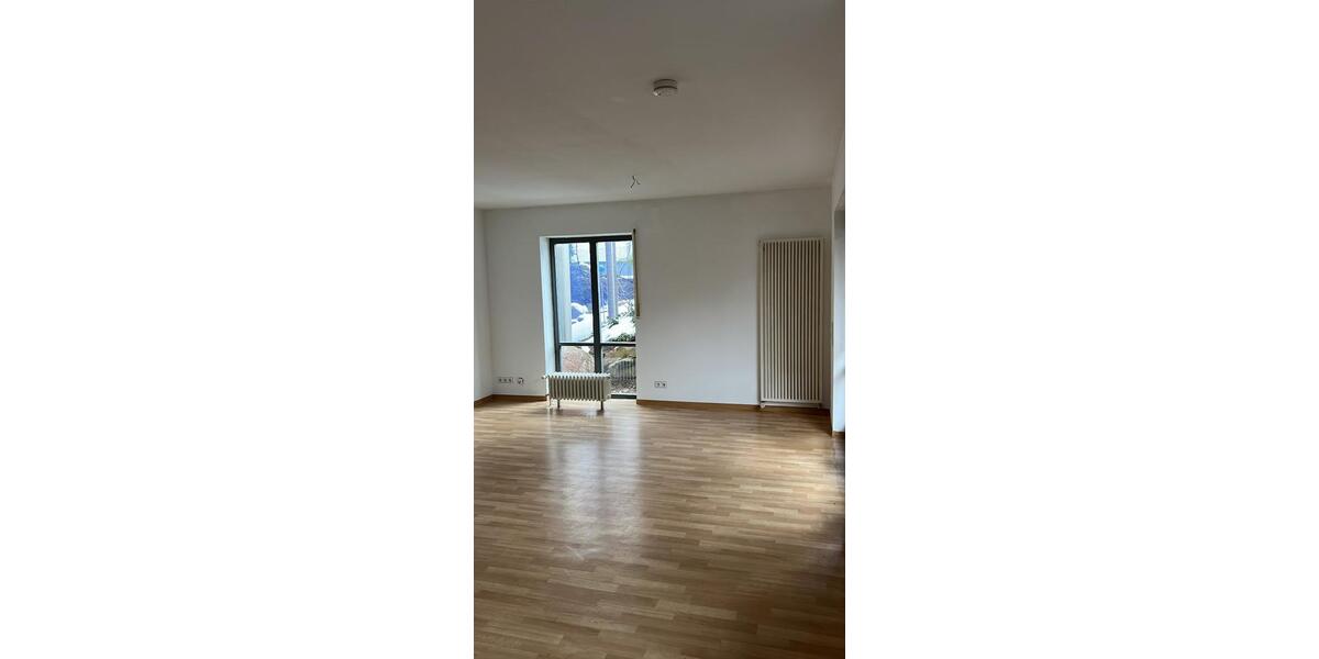 Etagenwohnung Niedernberg - 1 Zimmer, 61 m&sup2;, 530&euro; | Angebot:25833078