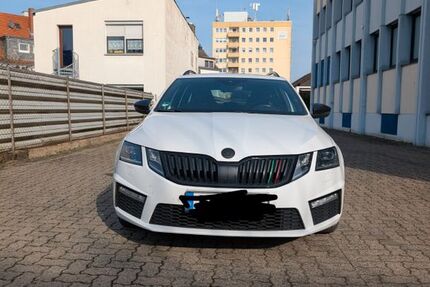 Skoda Octavia 156.000 km 17.500 &euro; Aschaffenburg 63741
