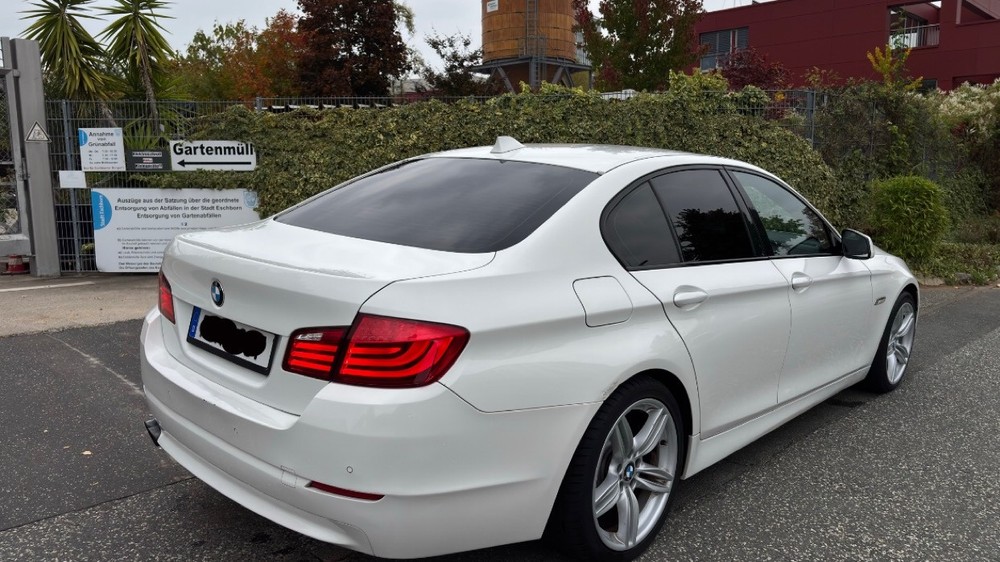 BMW 523 229.000 km 10.000 &euro; Frankfurt am Main 60311