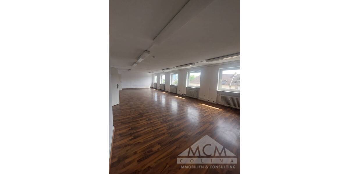 Gewerbeobjekt Frankfurt am Main Ostend - 5 Zimmer, 200 m&sup2;, 2.100&euro; | Angebot:25704447