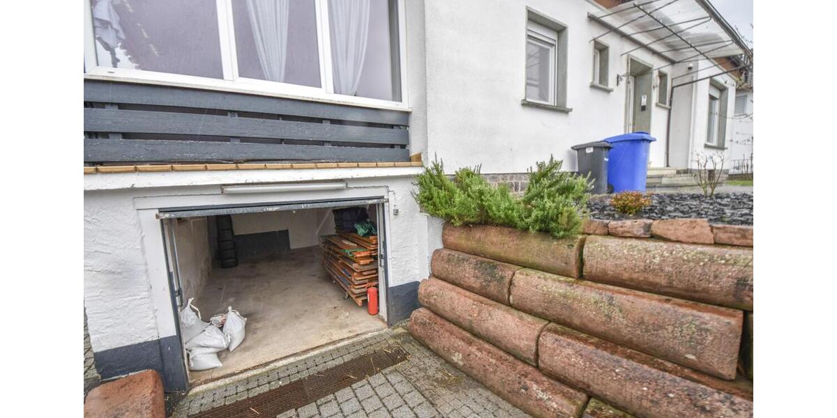 Dachgeschoßwohnung Großostheim - 4 Zimmer, 90 m&sup2;, 880&euro; | Angebot:25752512