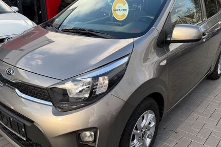 Kia Picanto 49.669 km 9.490 &euro; FRANKFURT AM MAIN 60488