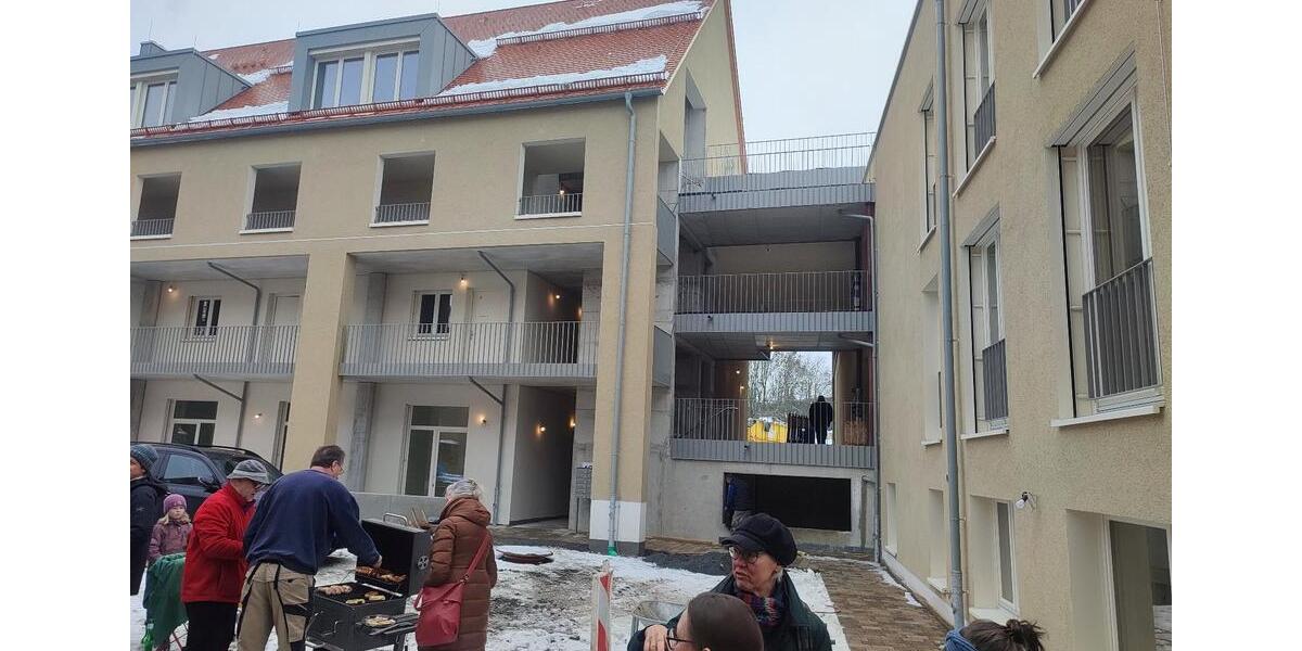 Etagenwohnung Niddatal - 4 Zimmer, 117 m&sup2;, 1.938&euro; | Angebot:24781056