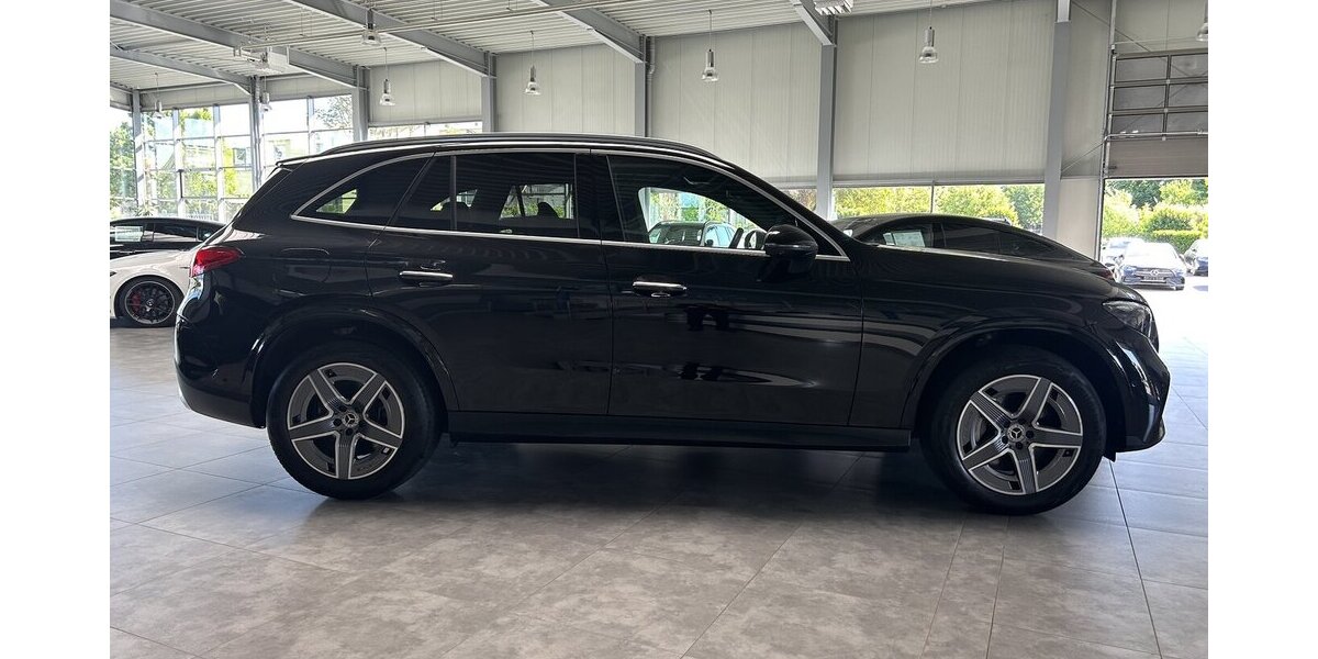 Mercedes-Benz GLC 300 e 4M AMG PREMIUM DISTRONIC-AHK-BURMESTER 29.535 km 58.439 &euro; Groß-Umstadt 64823