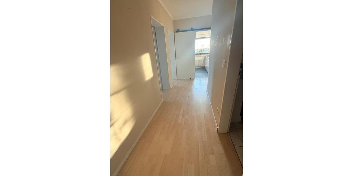 Etagenwohnung Eppertshausen - 3 Zimmer, 80 m&sup2;, 1.200&euro; | Angebot:25159548