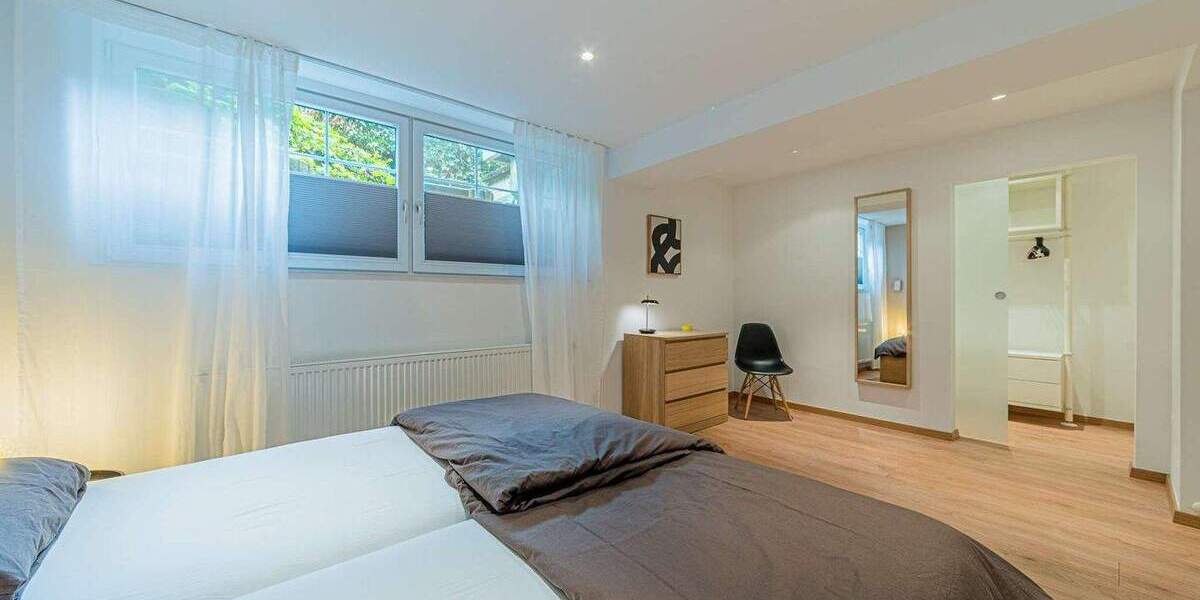 Etagenwohnung Bad Soden am Taunus Bad Soden - 3 Zimmer, 100 m&sup2;, 2.300&euro; | Angebot:25834537