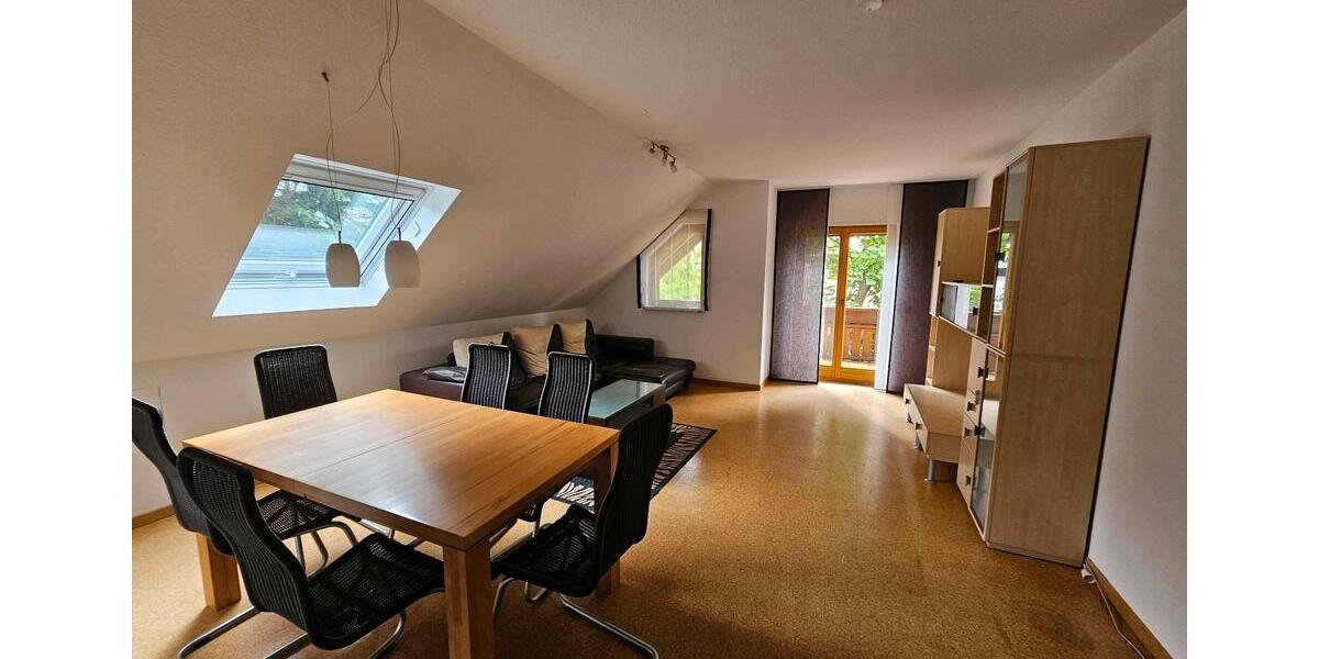 Dachgeschoßwohnung Aschaffenburg Damm - 2 Zimmer, 67 m&sup2;, 700&euro; | Angebot:27607990