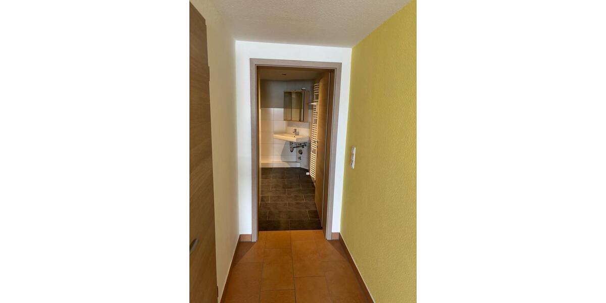 Dachgeschoßwohnung Ortenberg - 3 Zimmer, 97 m&sup2;, 790&euro; | Angebot:26420253