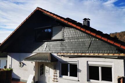 Haus Büdingen - 10 Zimmer, 249 m&sup2;, 349.000&euro; | Angebot:24538124