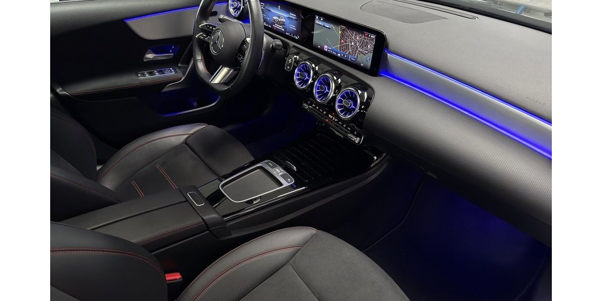 Mercedes-Benz A 200 d LIMOUSINE AMG PREMIUM-DISTR.-PANO-NIGHT! 15.679 km 36.859 &euro; Groß-Umstadt 64823