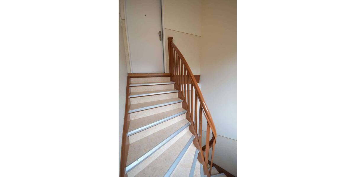 Etagenwohnung Frankfurt am Main Eschersheim - 2 Zimmer, 42 m&sup2;, 1.250&euro; | Angebot:26824533