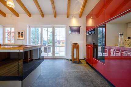 Wohnung Frankfurt Sindlingen - 3 Zimmer, 160 m&sup2;, 2.640&euro; | Angebot:25903063