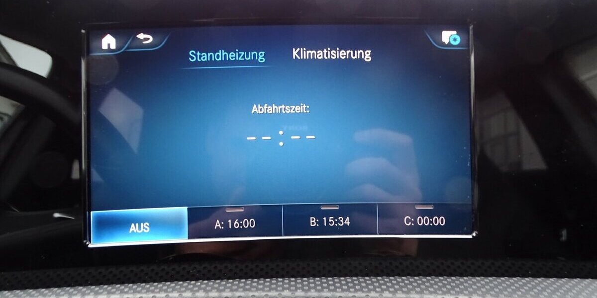 Mercedes-Benz A 200 AMG Line, Standheizung, Leder, Rückfahrkamer 145.252 km 17.990 &euro; Rodgau 63110