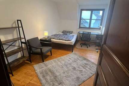 Zimmer Eschborn Niederhöchstadt - 675&euro; | Angebot:27559234