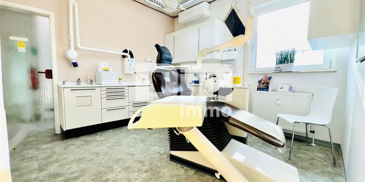 Ladeneinheit und Büro Praxisfläche teilvermietet im Paket mit umfangreicher Ausstattung - Gewerbeobjekt Kleinostheim | Angebot:26971242