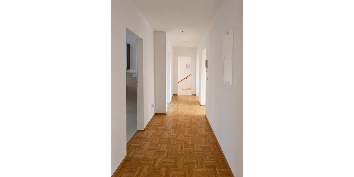 *4-FH davon 3 Wgh. sofort beziehbar - schöner Fernblick - DG vermietet* - Mehrfamilienhaus, Wohnhaus Bad Soden am Taunus | Angebot:27380373