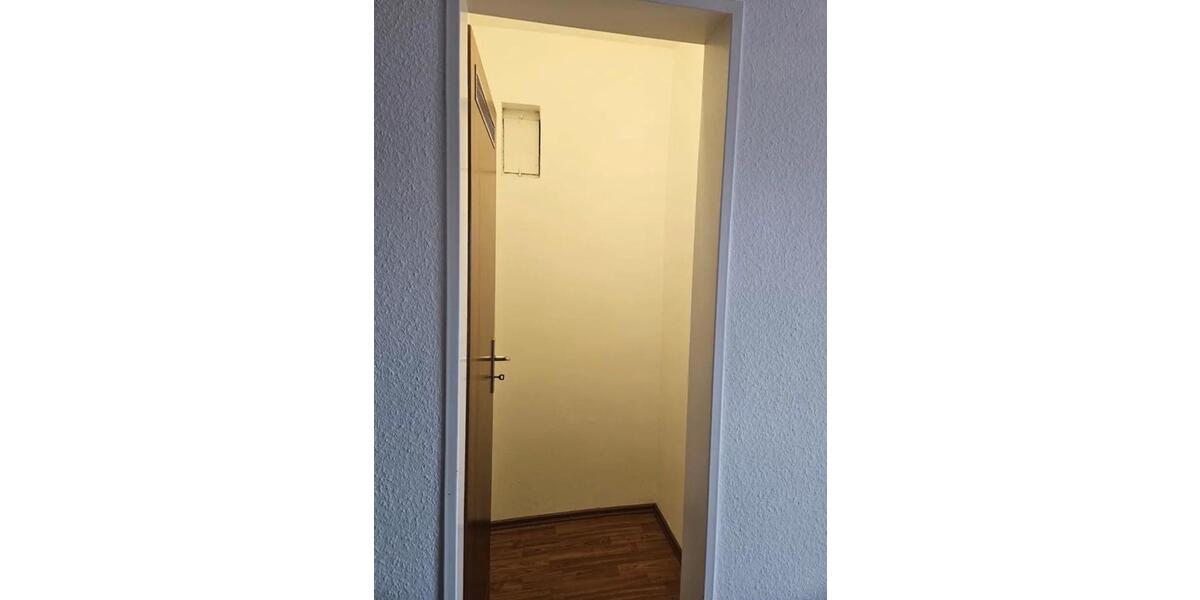 Erdgeschoßwohnung Aschaffenburg Damm - 2 Zimmer, 55 m&sup2;, 950&euro; | Angebot:26130529