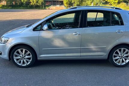 VW Golf Plus 74.000 km 10.900 &euro; Aschaffenburg 63743