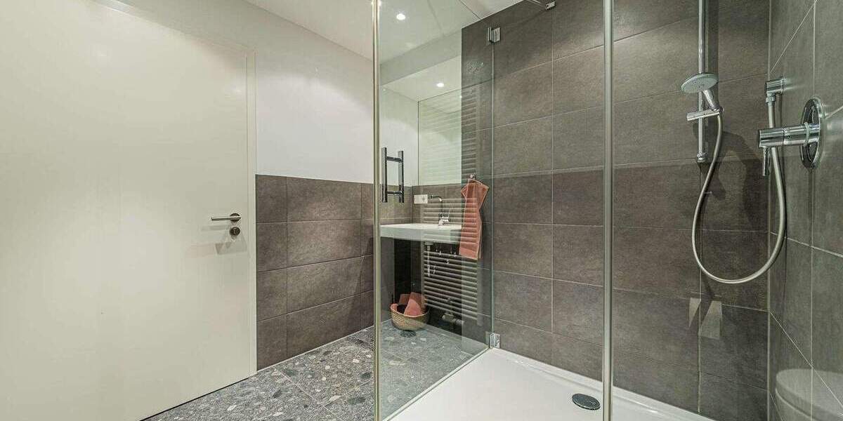 Etagenwohnung Bad Soden am Taunus Bad Soden - 3 Zimmer, 100 m&sup2;, 2.300&euro; | Angebot:25834537