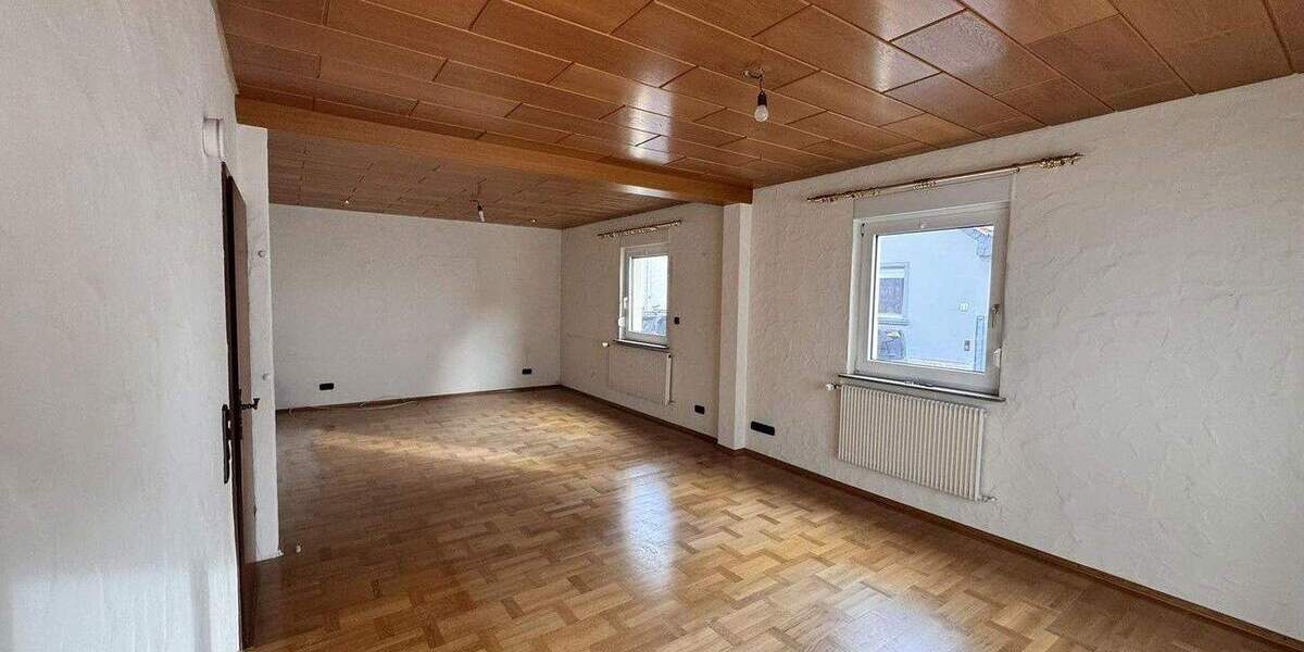 Einfamilienhaus Kleinostheim - 7 Zimmer, 128 m&sup2;, 420.000&euro; | Angebot:25756411