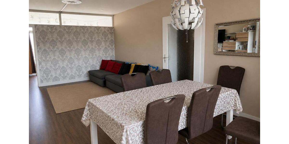 Etagenwohnung Oberursel (Taunus) - 4 Zimmer, 85 m&sup2;, 1.360&euro; | Angebot:26702637