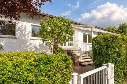 Haus Dietzenbach - 8 Zimmer, 114 m&sup2;, 649.000&euro; | Angebot:27488888