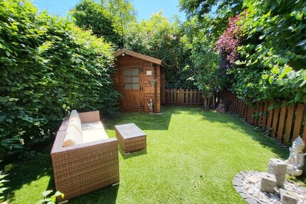 Provisionsfrei + Energie-Klasse B ! Reihen-Eck-Haus im Haus mit Garten - Haus Hanau | Angebot:27225122