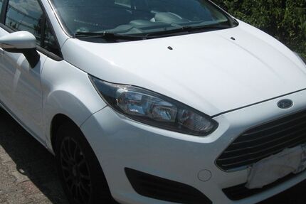 Ford Fiesta 156.000 km 3.900 &euro; Maintal 63477