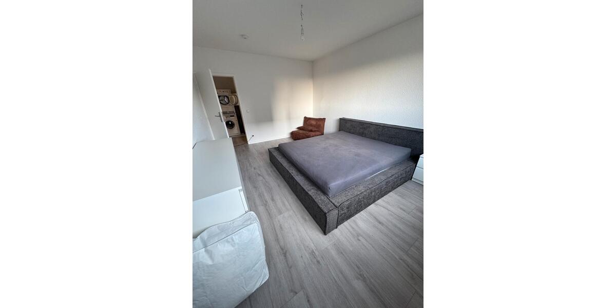 Etagenwohnung Frankfurt am Main Mitte-Nord - 2 Zimmer, 68 m&sup2;, 1.270&euro; | Angebot:24679166