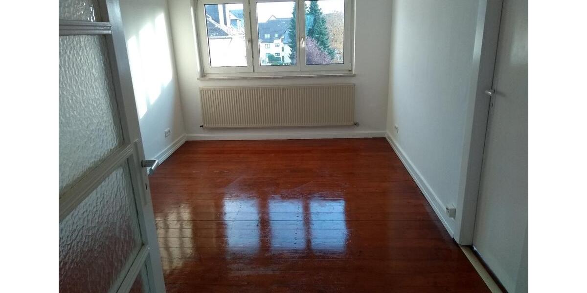 Dachgeschoßwohnung Frankfurt am Main Nord-Ost - 2 Zimmer, 49 m&sup2;, 250.000&euro; | Angebot:25713627