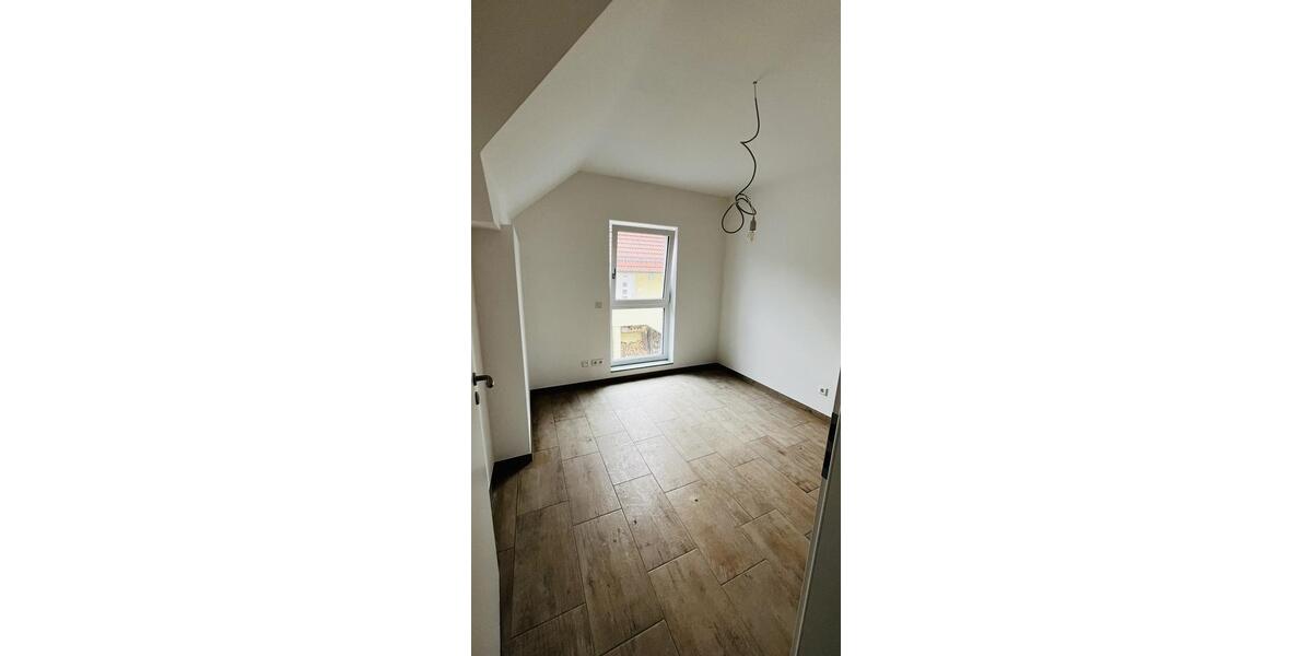 Doppelhaushälfte Haibach - 5 Zimmer, 144 m&sup2;, 2.040&euro; | Angebot:26412854