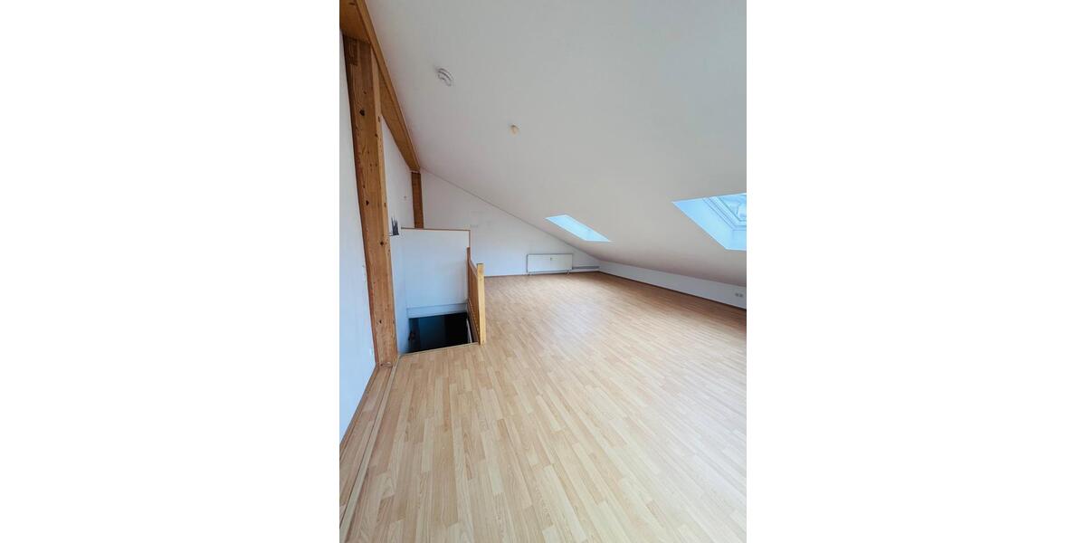 Loft - Studio - Atelier Frankfurt am Main Niederrad - 2 Zimmer, 90 m&sup2;, 1.100&euro; | Angebot:25870905