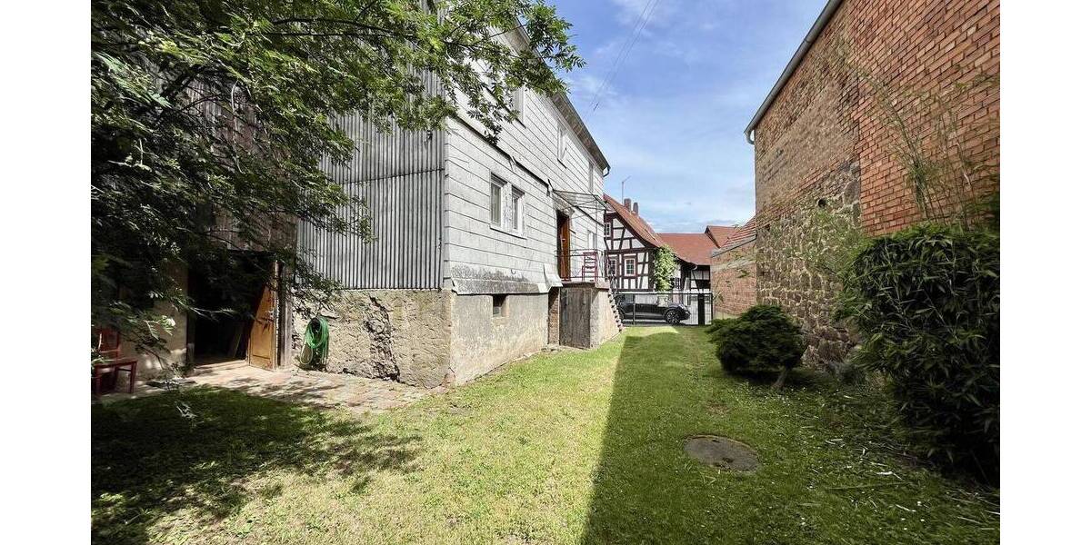 Einfamilienhaus Büdingen Eckartshausen - 7 Zimmer, 131 m&sup2;, 128.000&euro; | Angebot:26891506