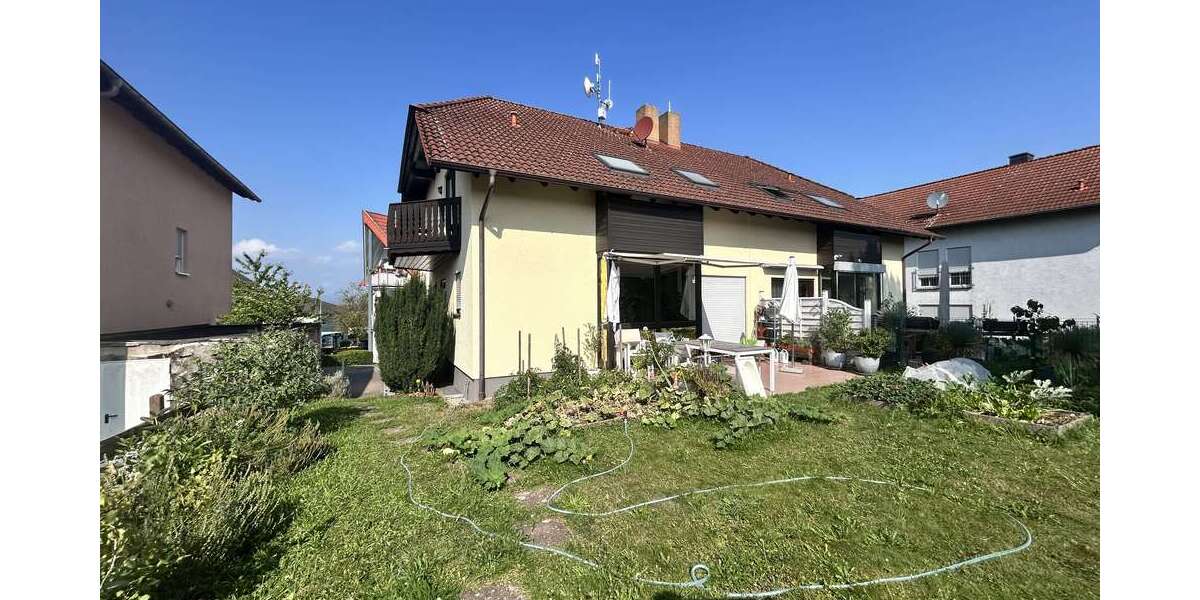 Einfamilienhaus Karben - 14 Zimmer, 384 m&sup2;, 1.060.000&euro; | Angebot:22183344