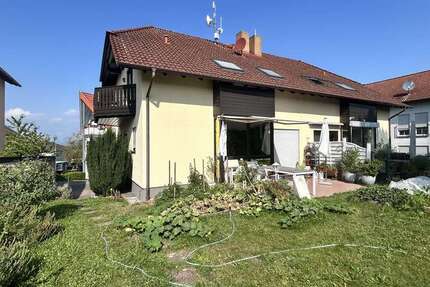 Haus Karben - 14 Zimmer, 384 m&sup2;, 1.060.000&euro; | Angebot:22183344