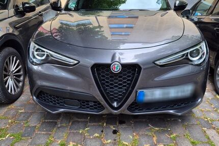 Alfa Romeo Stelvio 58.200 km 26.500 &euro; Frankfurt 60314