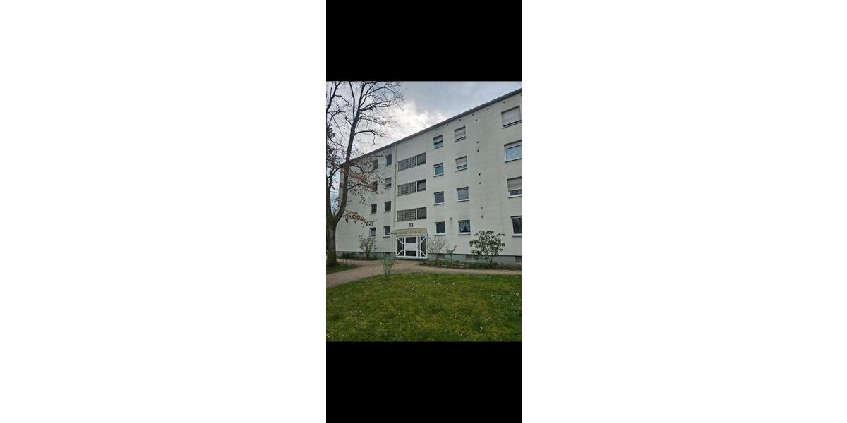Dachgeschoßwohnung Hanau Großauheim - 2.5 Zimmer, 69 m&sup2;, 1.140&euro; | Angebot:26450152