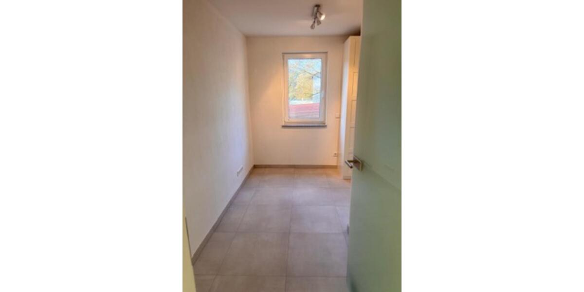 Erdgeschoßwohnung Schöllkrippen - 3 Zimmer, 92 m&sup2;, 259.000&euro; | Angebot:25945424
