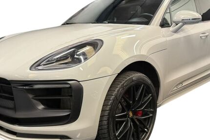 Porsche Macan 92.000 km 59.500 &euro; Schöneck 61137