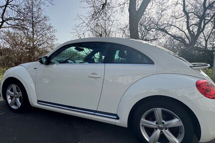 VW Beetle 142.500 km 10.800 &euro; Frankfurt 60385