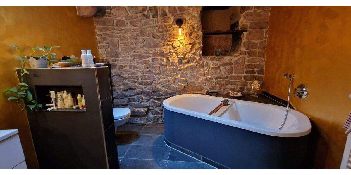 Einfamilienhaus Gelnhausen - 6 Zimmer, 160 m&sup2;, 640.000&euro; | Angebot:25845716