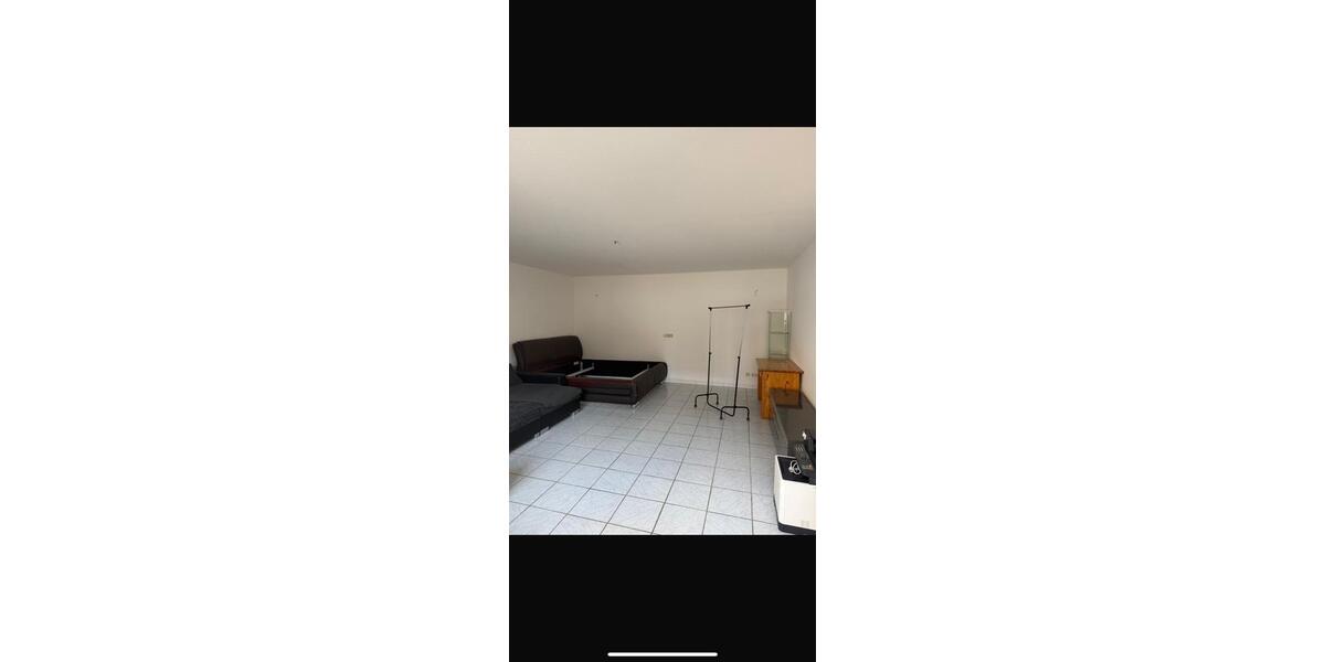 Etagenwohnung Ranstadt - 3 Zimmer, 70 m&sup2;, 700&euro; | Angebot:25900533