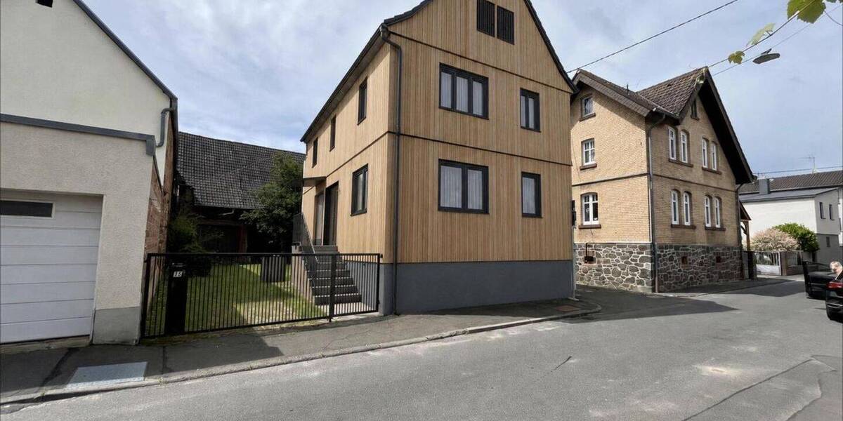 Einfamilienhaus Büdingen Eckartshausen - 7 Zimmer, 131 m&sup2;, 128.000&euro; | Angebot:26891506