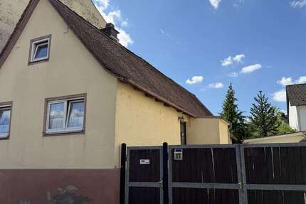 Haus Aschaffenburg Damm - 4 Zimmer, 123 m&sup2;, 295.000&euro; | Angebot:27426484