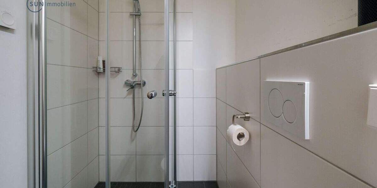 Etagenwohnung Frankfurt am Main Bockenheim - 3 Zimmer, 90 m&sup2;, 2.000&euro; | Angebot:25690955